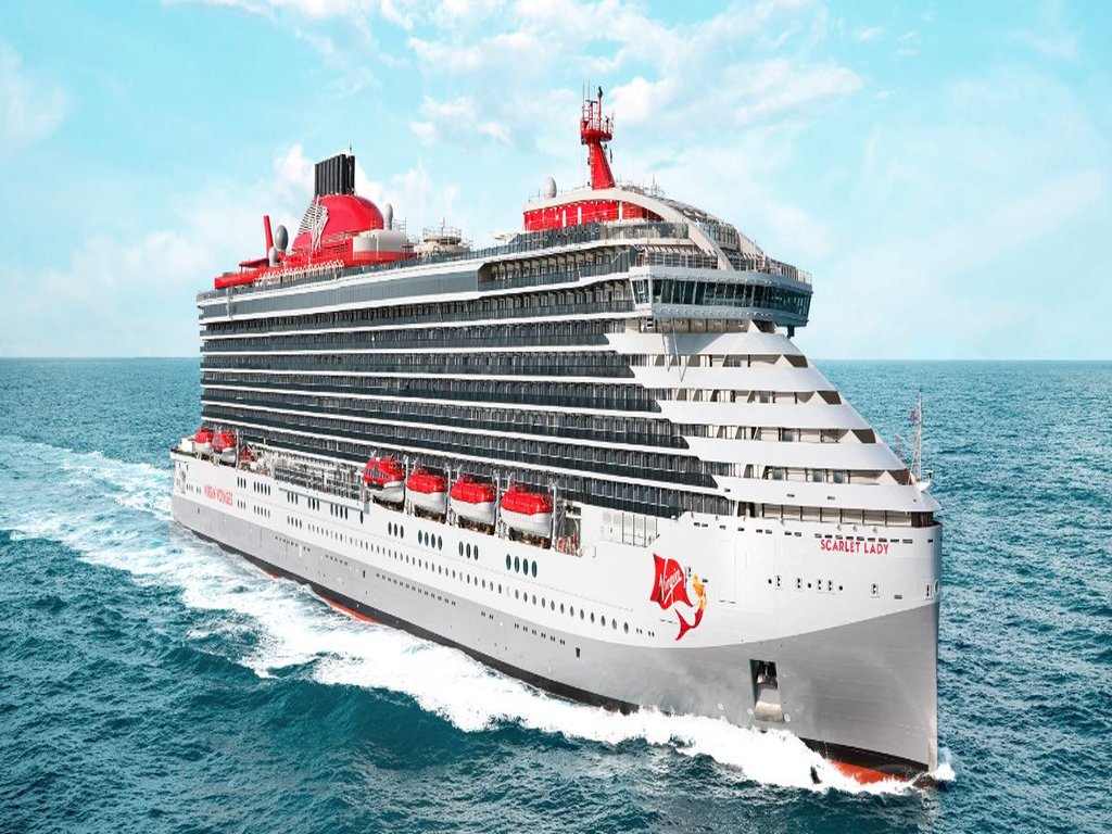 Scarlet Lady exterior