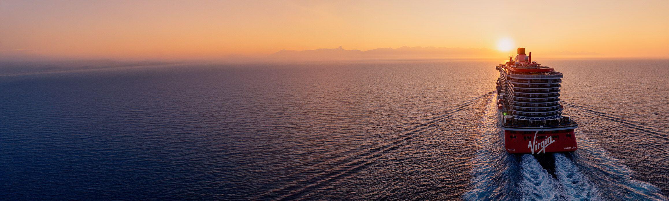 Scarlet Lady exterior