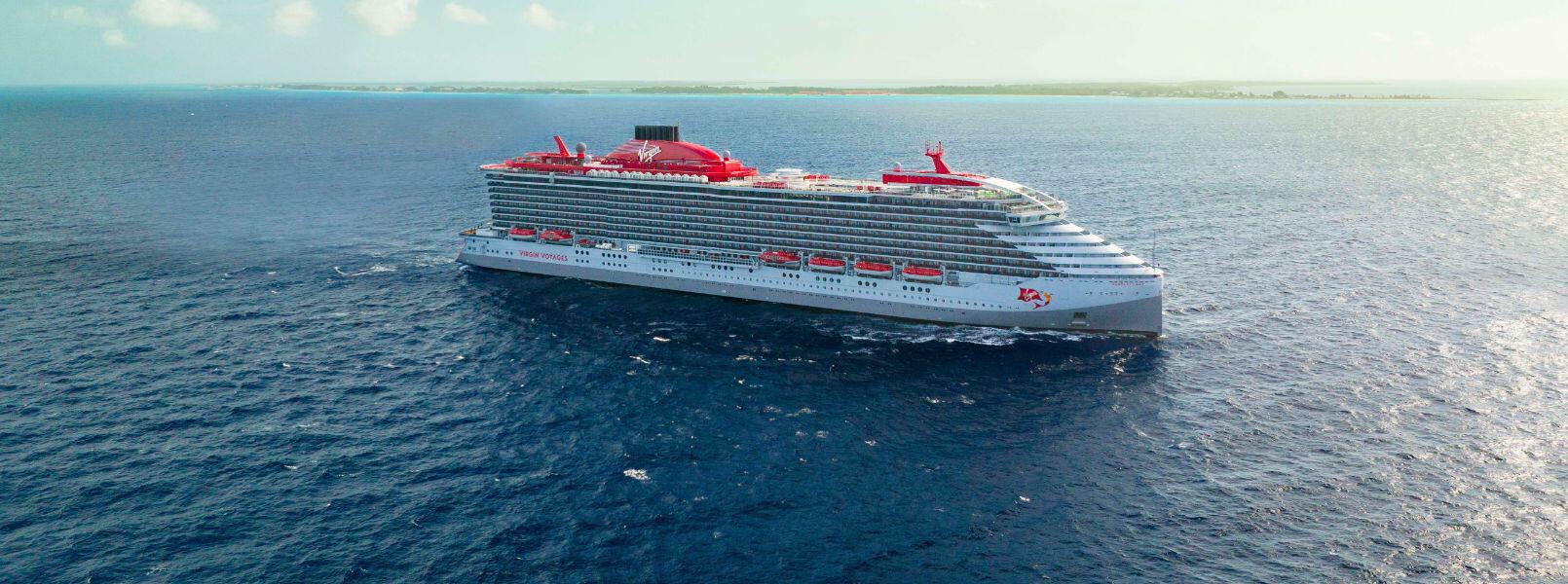 Scarlet ship exterior
