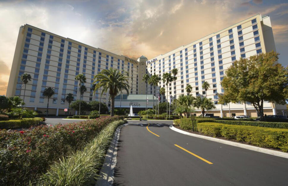 Rosen Plaza hotel