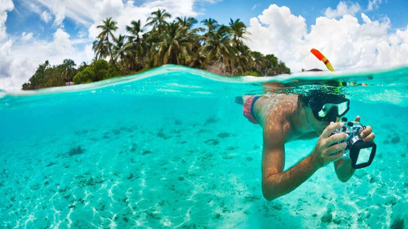 Snorkelling in Mauritius