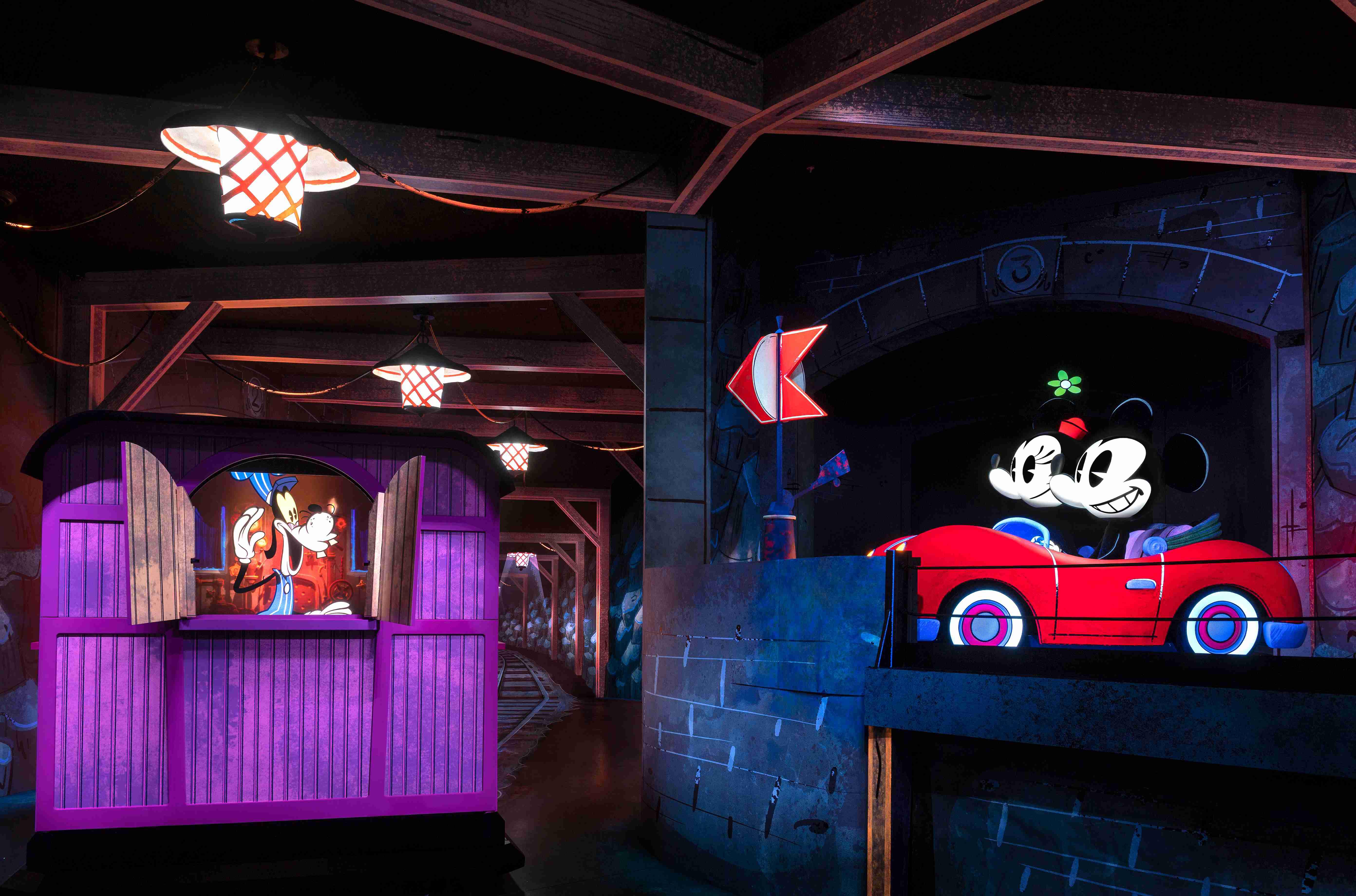 Mickey & Minnie's Runaway Railway