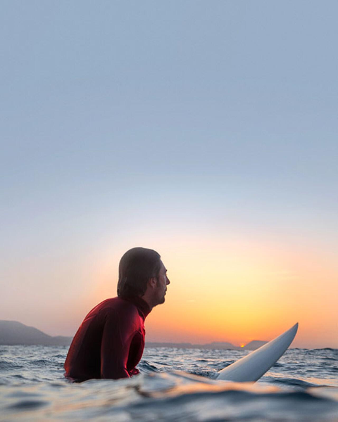 LA Surfer