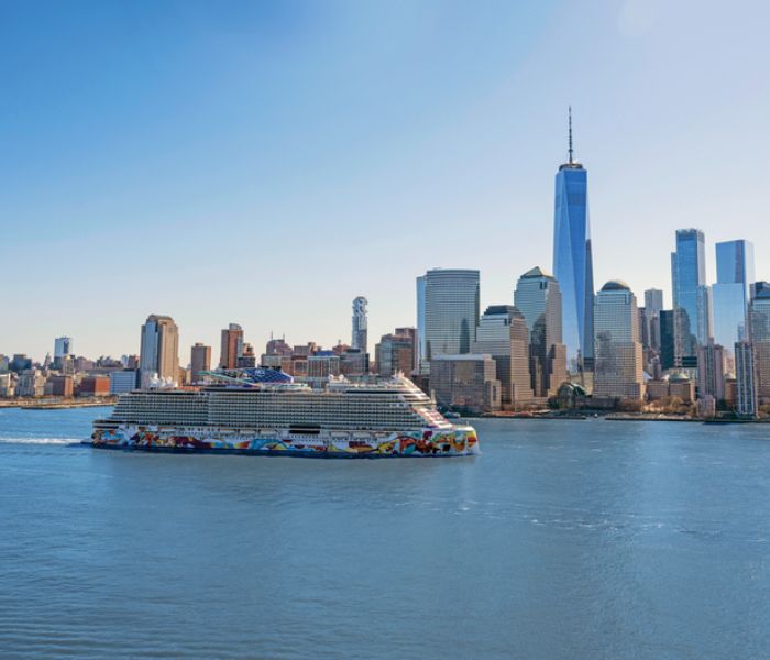 Norwegian ship with New York in the backdrop